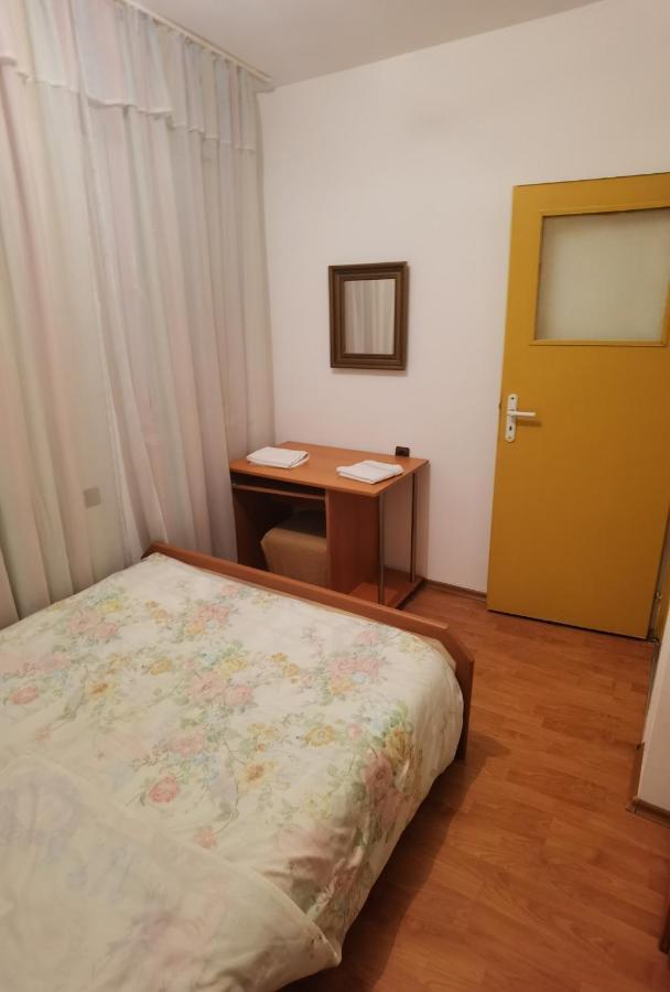 Гарсониера Ул"Света Троица" 174 Stara Zagora Exterior foto
